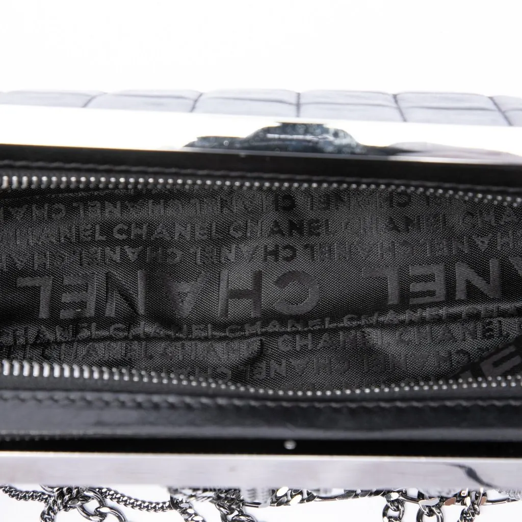 Chanel Chocolate Bar Lambskin Multi Chain Frame Clutch Black Leather Very good - Model View