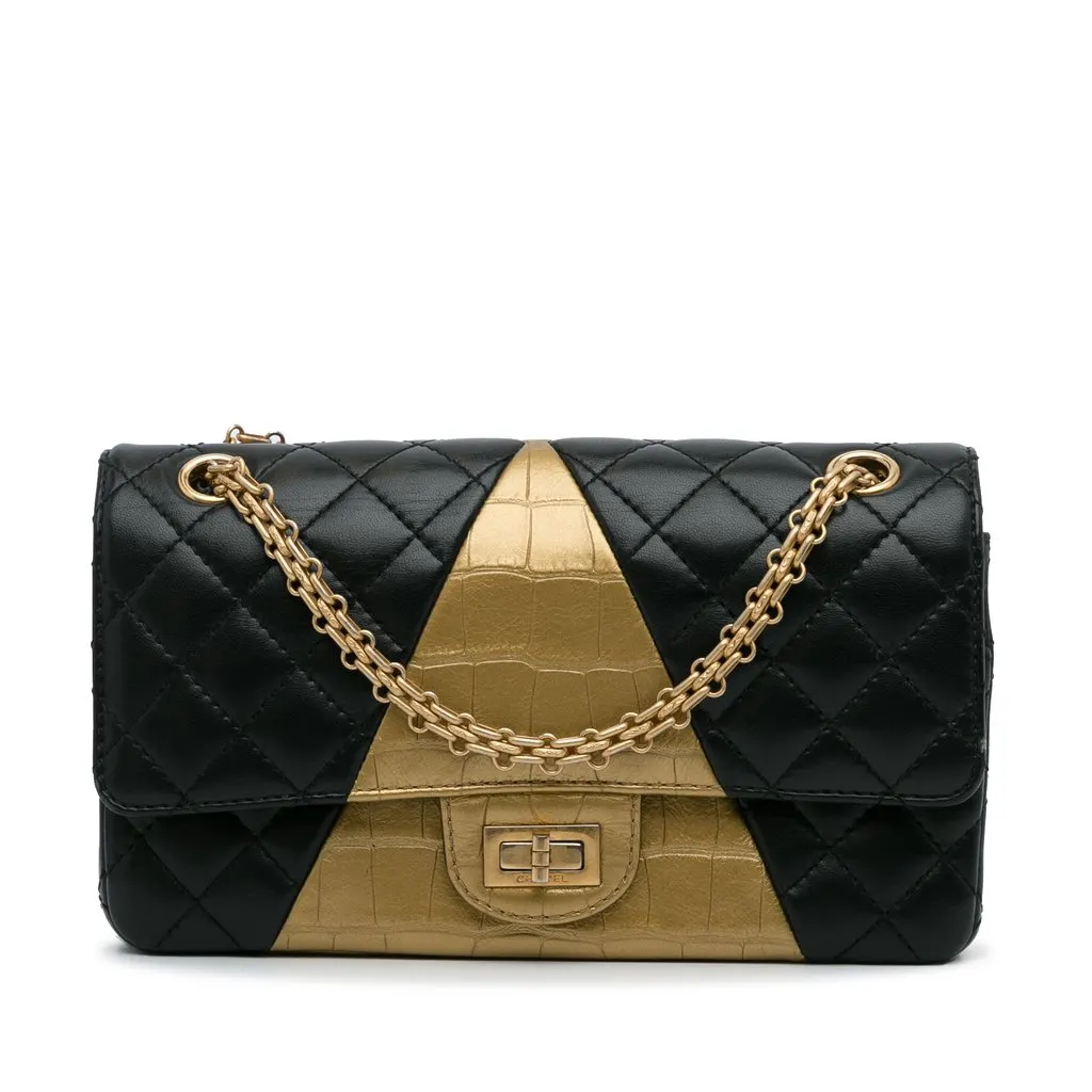 Chanel Medium Croc Embossed Lambskin 2.55 Reissue Double Flap Bag Black Leather Very good - Front View
