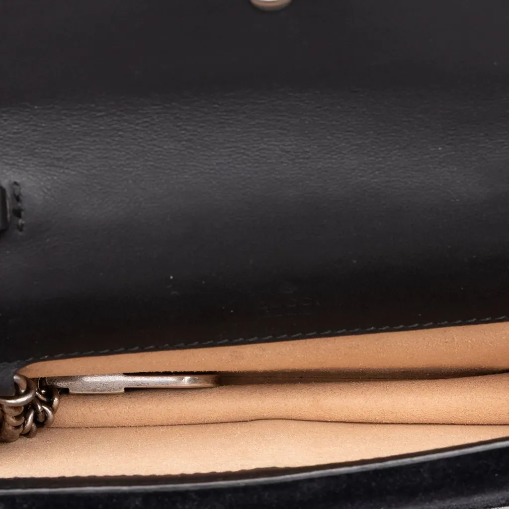 Gucci Mini GG Supreme Dionysus Crossbody Beige Canvas Good - Model View