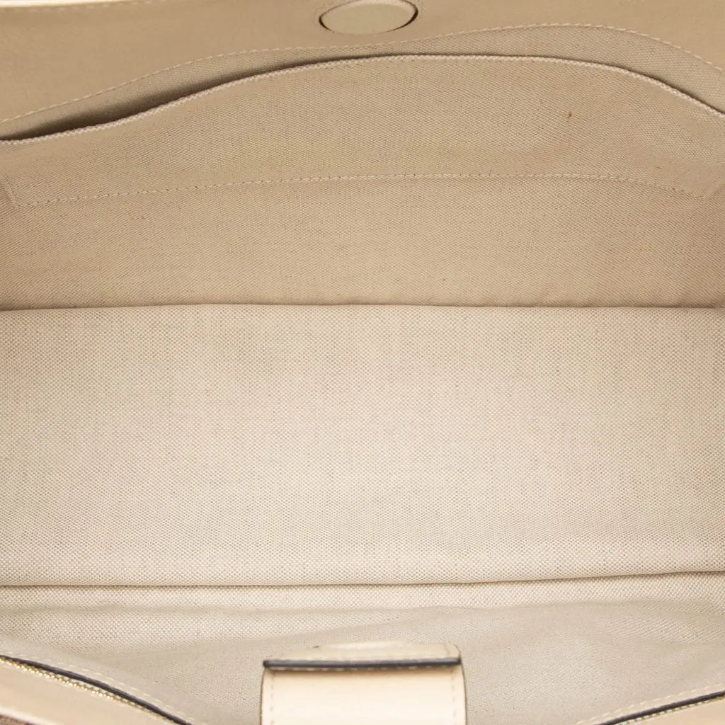 Gucci Medium Canvas Horsebit 1955 Tote Beige Very good - Model View