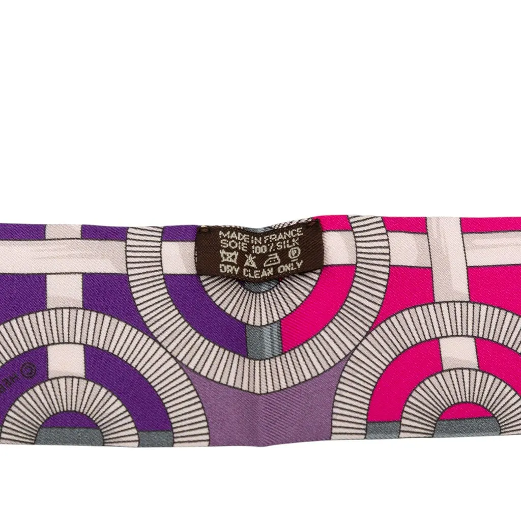 Hermès Eperon D Or Silk Twilly Scarf Purple Silk Good - Model View