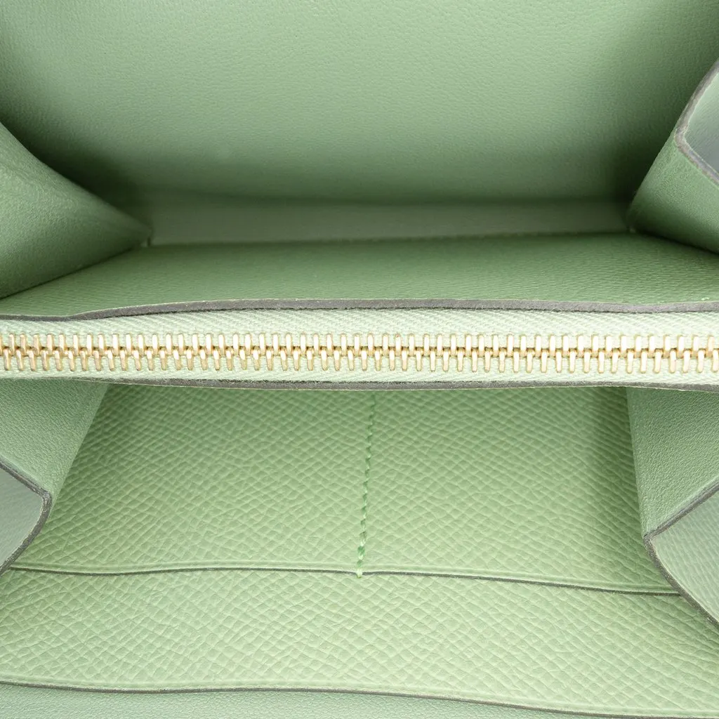 Hermès Epsom Constance Slim Wallet Green Leather Very good - Model View