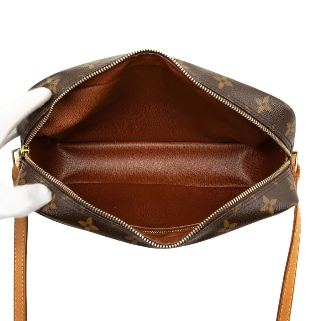 Louis Vuitton Monogram Trocadero 27 Brown Very good - Model View