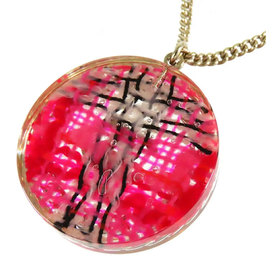Chanel CC Gold Plated Resin Tweed Chain Round Pendant Necklace Gold Metal Very good - Model View