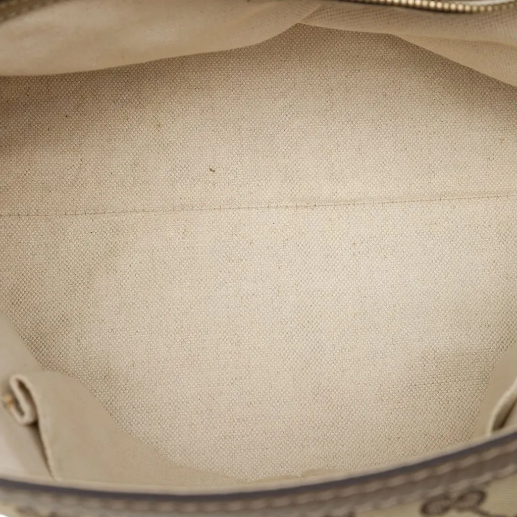 Gucci GG Canvas Bella Flap Satchel Beige Canvas Very good - Model View