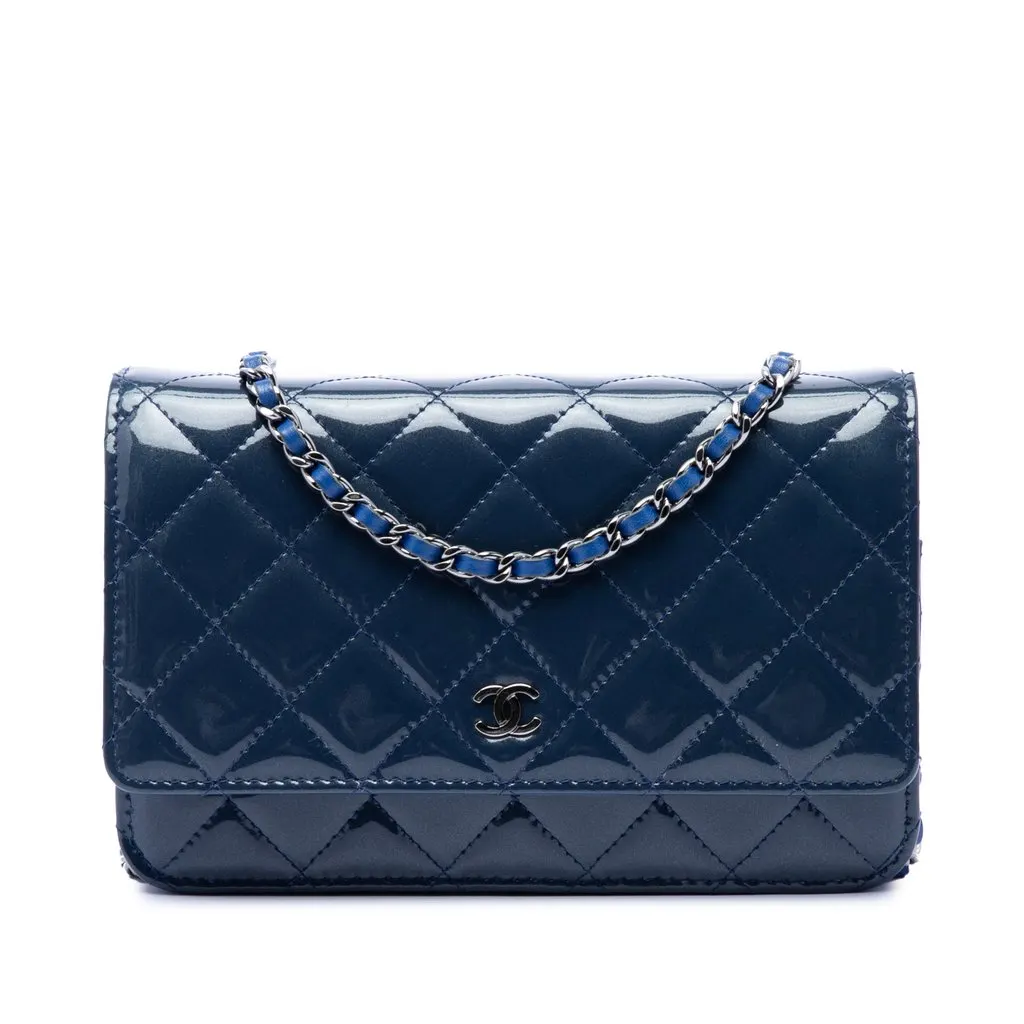 Chanel CC Quilted Patent Wallet On Chain Blue Leather Very good - Front View