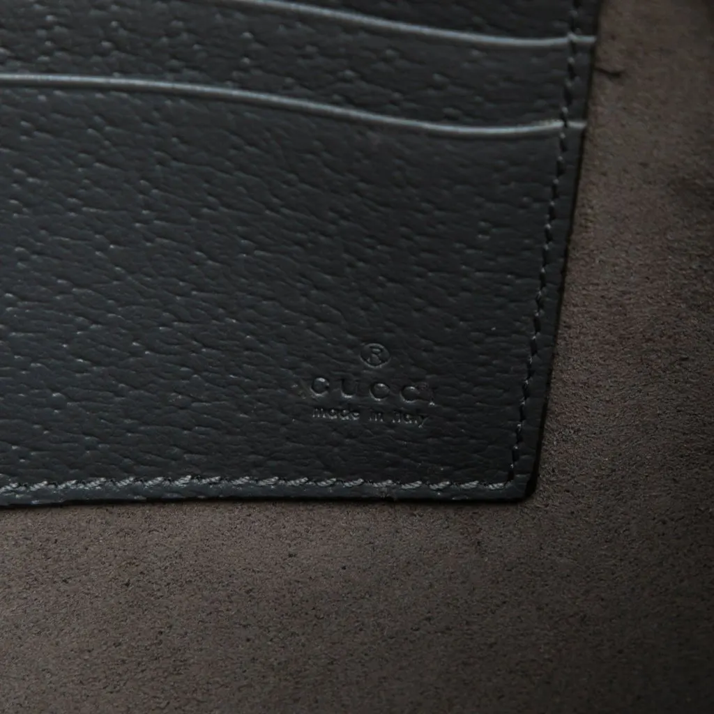 Gucci GG Supreme and Calfskin Cut Out Interlocking G Clutch Black Very good - Box View