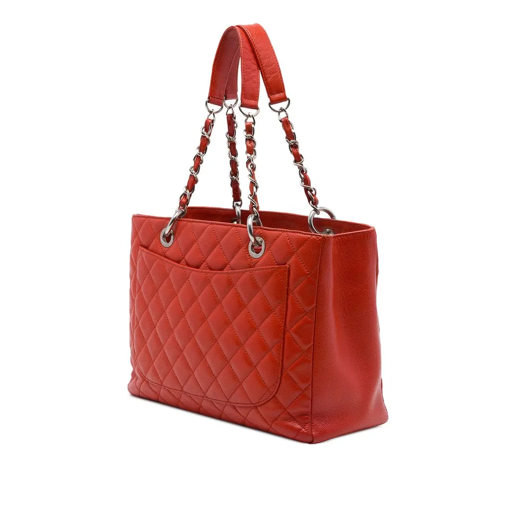 Chanel Caviar Grand Shopping Tote Red Leather Very good - Back View
