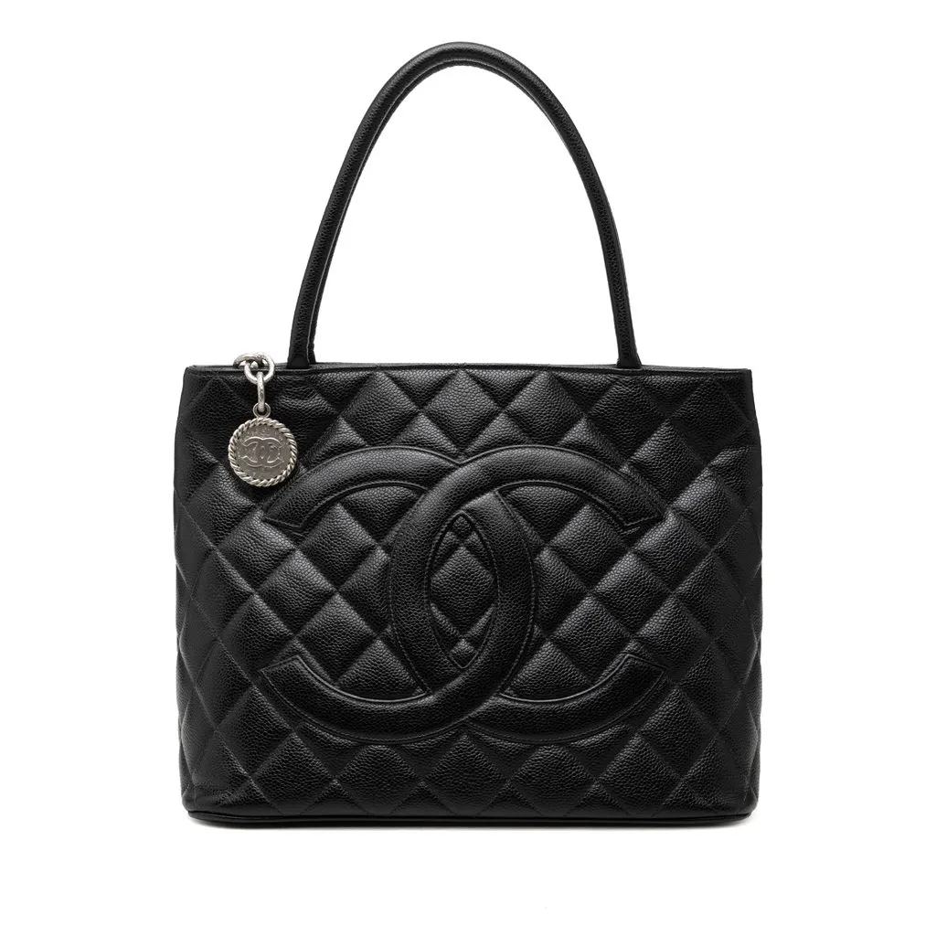Chanel Caviar Medallion Tote Black Leather Very good - Front View