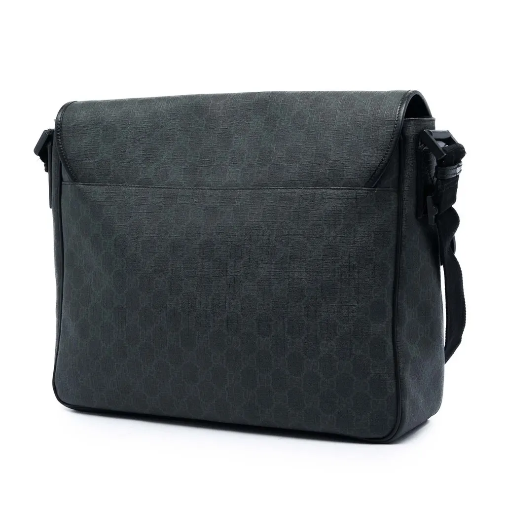 Gucci GG Supreme Flap Messenger Bag Black Very good - Back View
