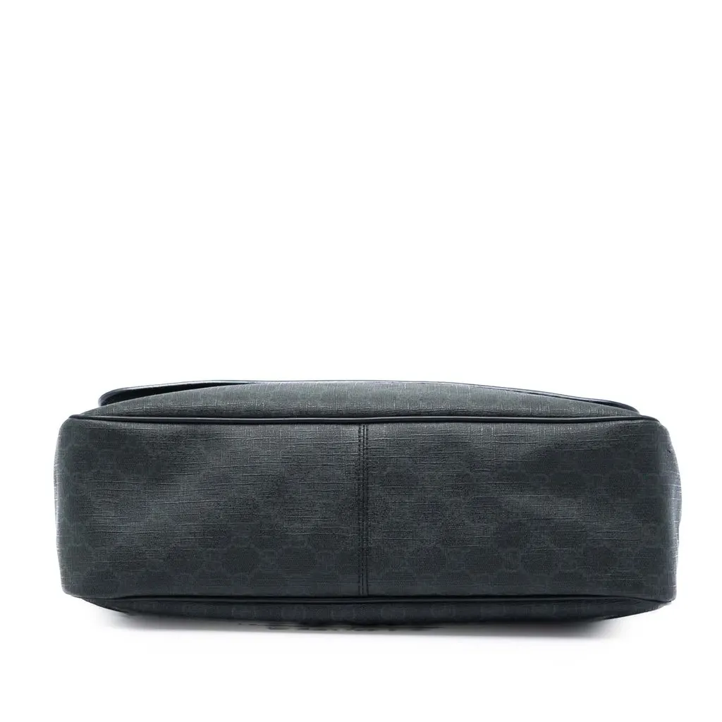 Gucci GG Supreme Flap Messenger Bag Black Very good - Inside View