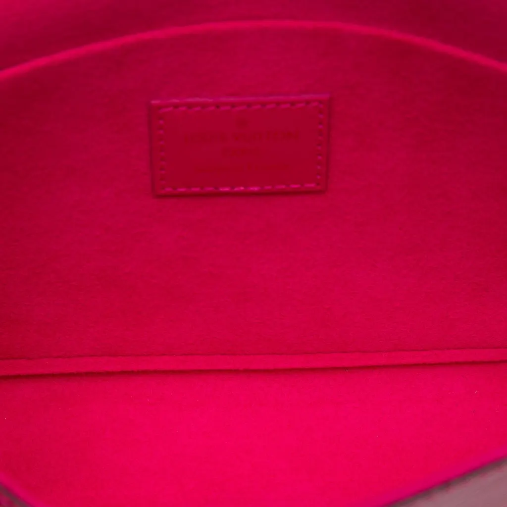 Louis Vuitton Epi Pochette Felicie Patchwork Pink Leather Very good - Model View