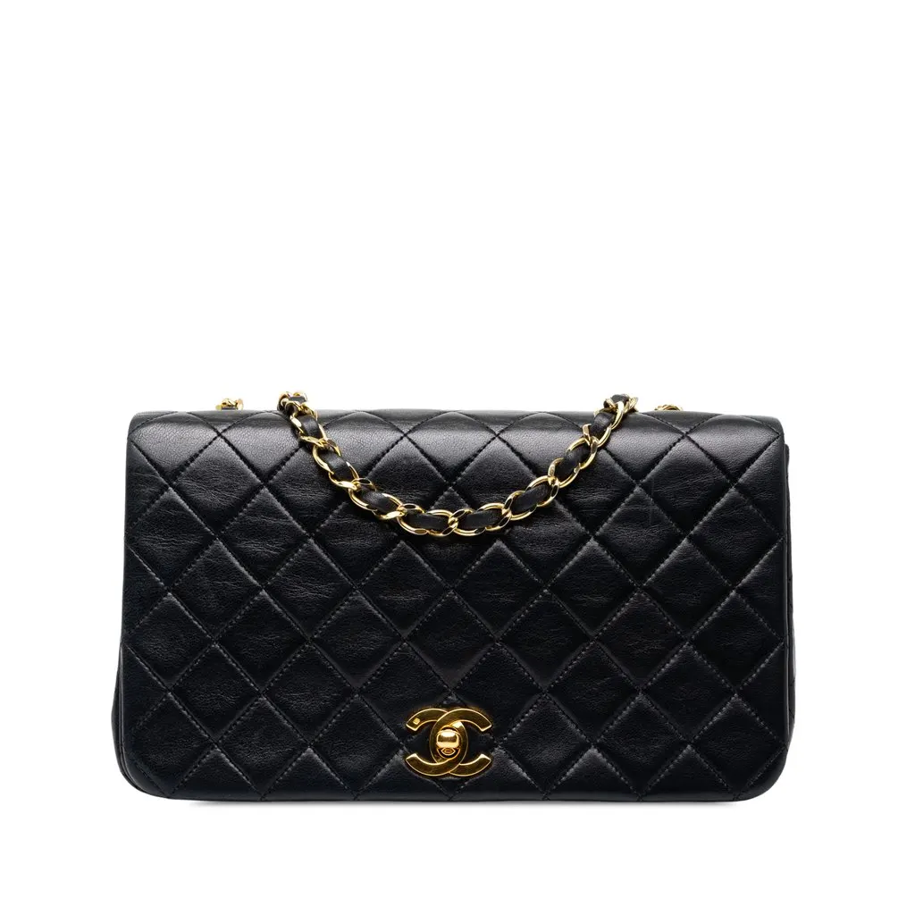 Chanel CC Quilted Lambskin Full Single Flap Black Leather Good - Front View