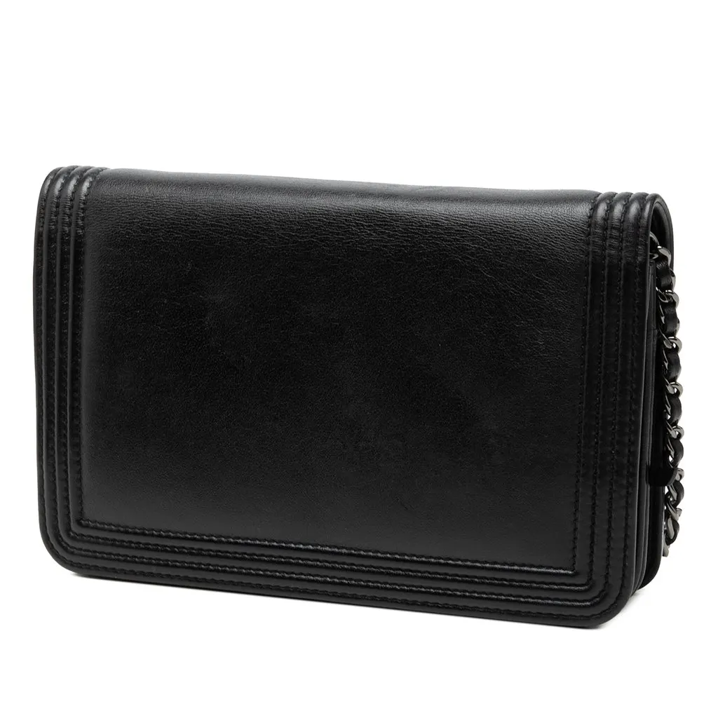 Chanel Bicolor Calfskin Boy Wallet On Chain Black Leather Very good - Back View