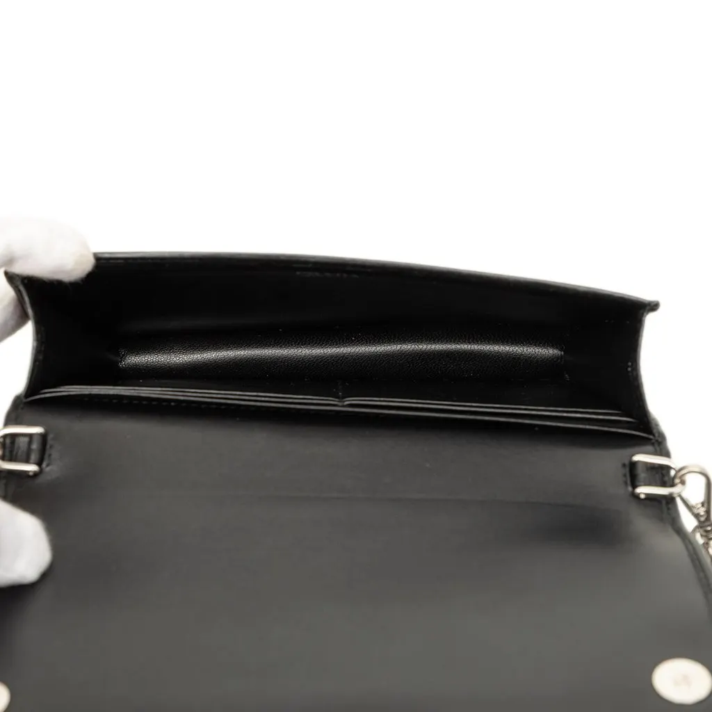 Prada Nappa Gaufre Wallet On Chain Black Leather Very good - Model View