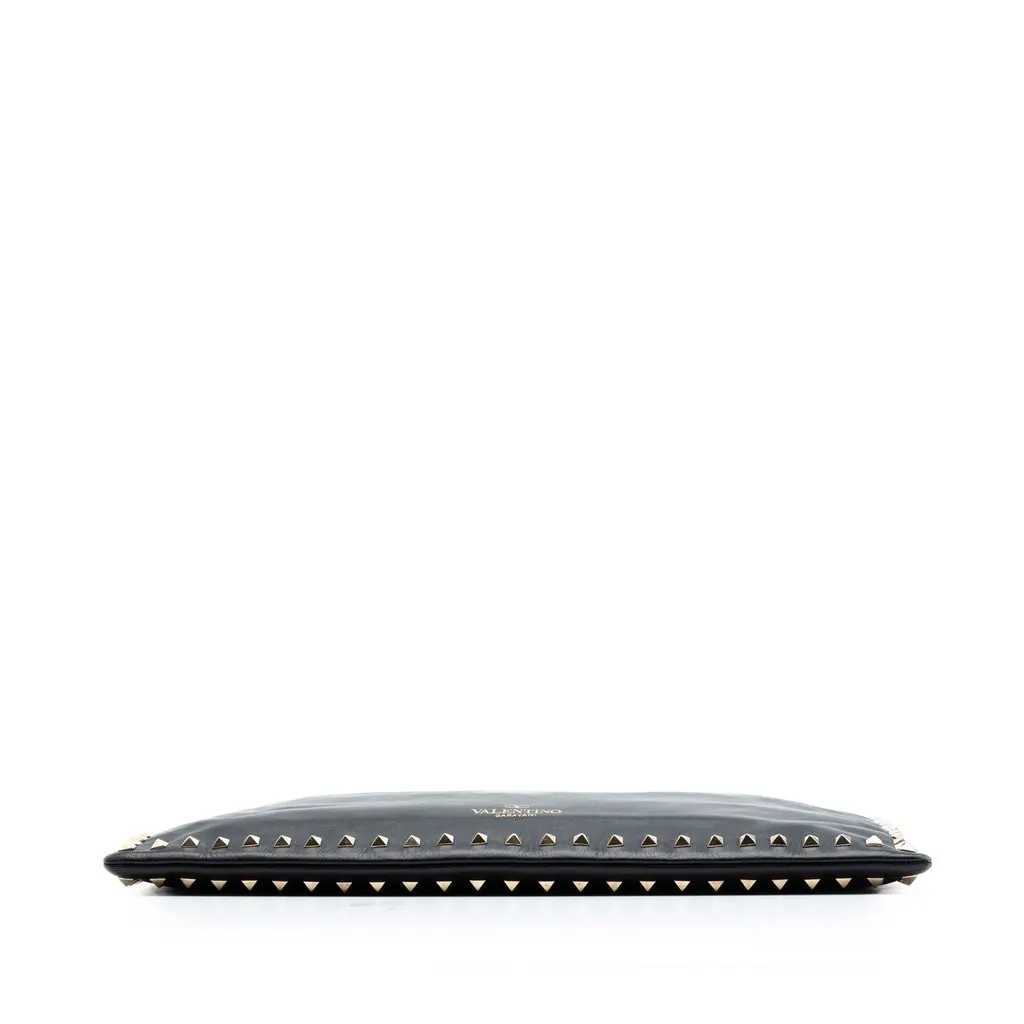Valentino Large Leather Rockstud Clutch Black Leather Very good - Inside View