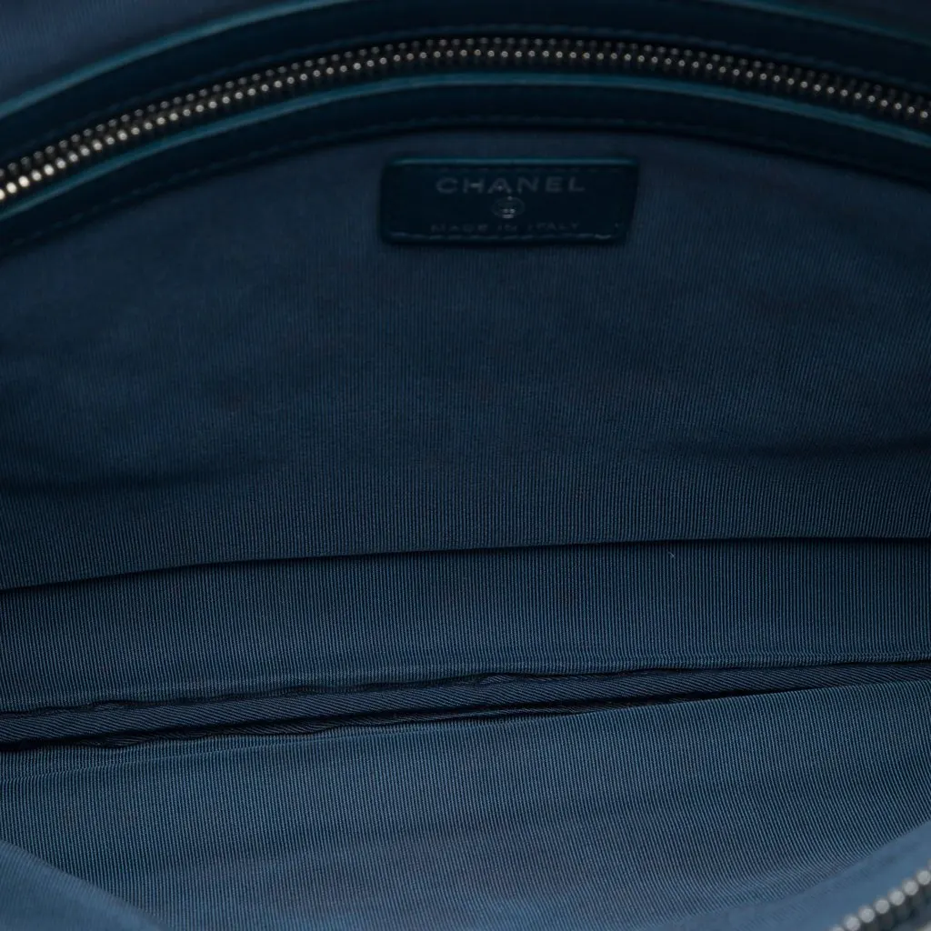 Chanel Large Quilted Lambskin O Case Clutch Blue Leather Very good - Model View