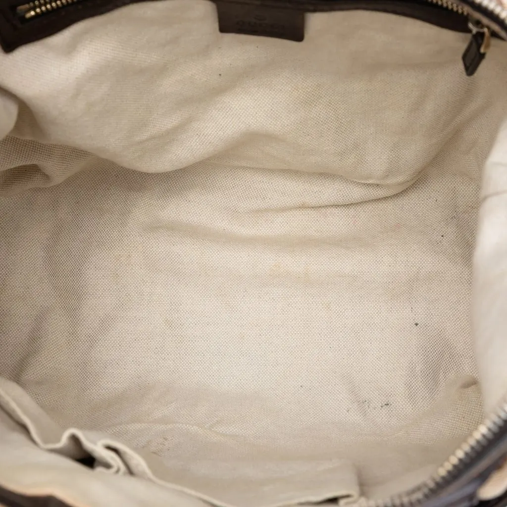Gucci GG Canvas Web Shoulder Bag Beige Very good - Model View