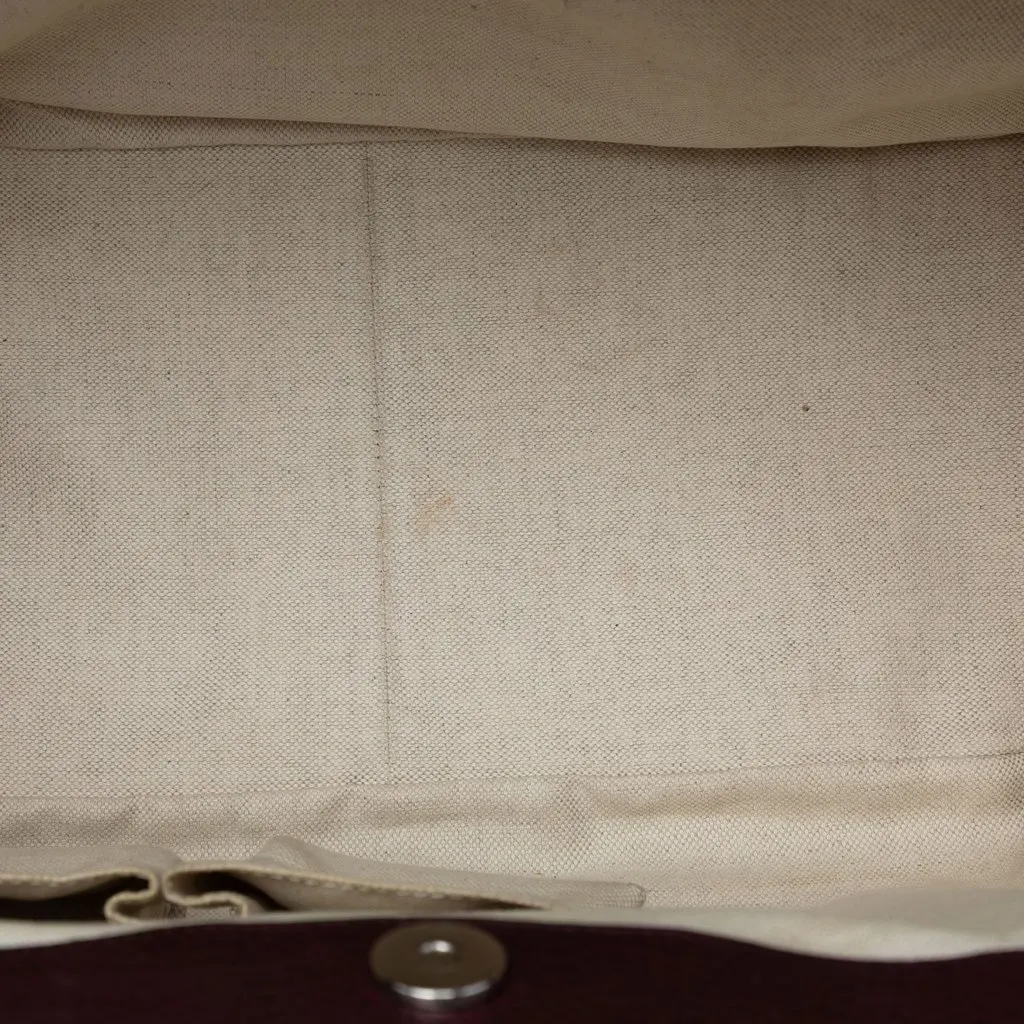 Gucci Medium GG Canvas New Bamboo Tassel Tote Beige Very good - Model View
