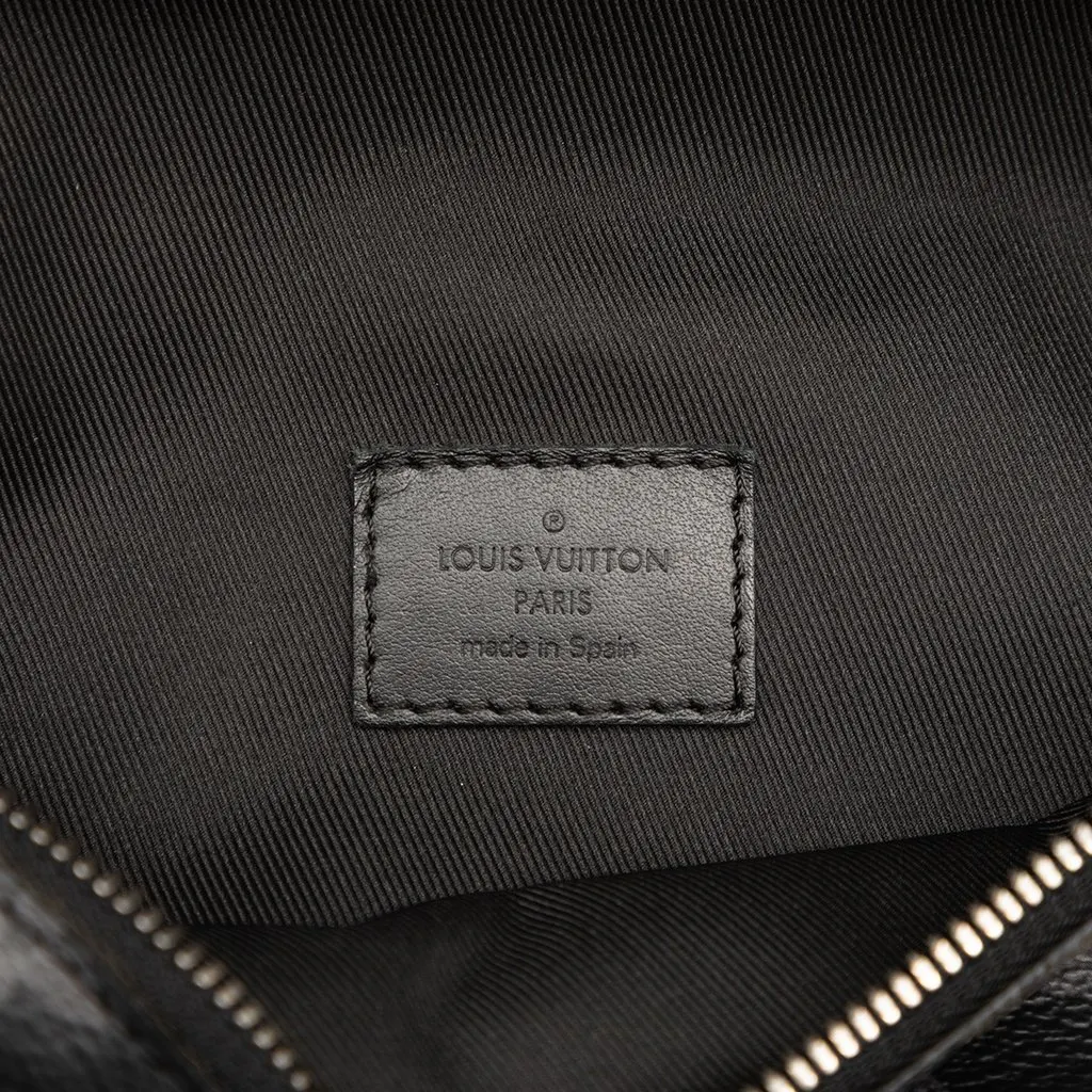 Louis Vuitton Monogram Eclipse Discovery Bumbag PM Black Very good - Box View