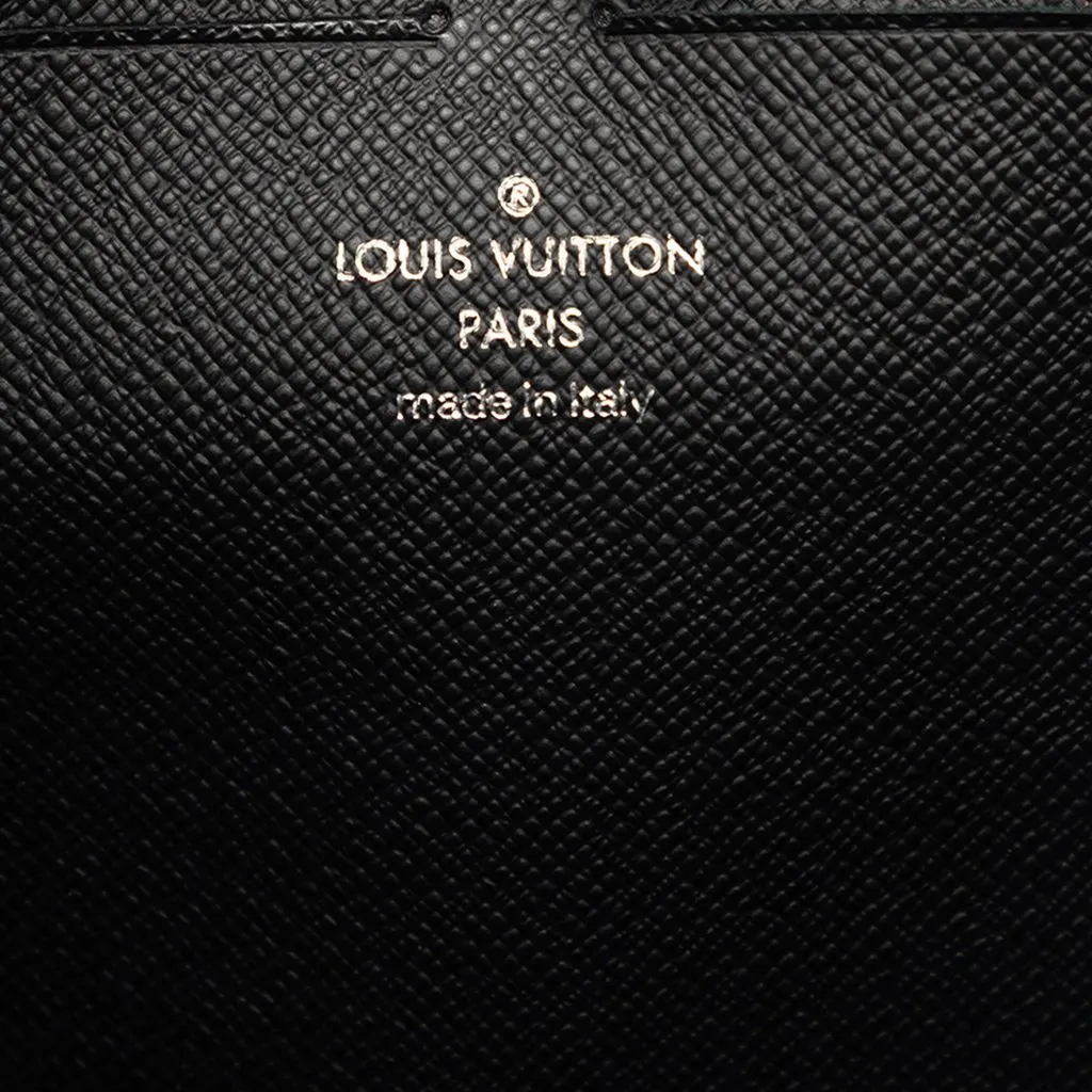 Louis Vuitton Monogram Eclipse Pochette Voyage MM Black Very good - Box View