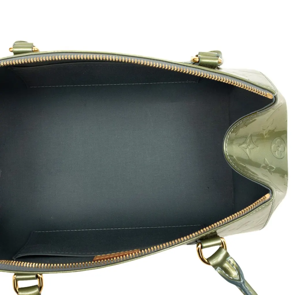 Louis Vuitton Monogram Vernis Sherwood PM Green Leather Very good - Model View