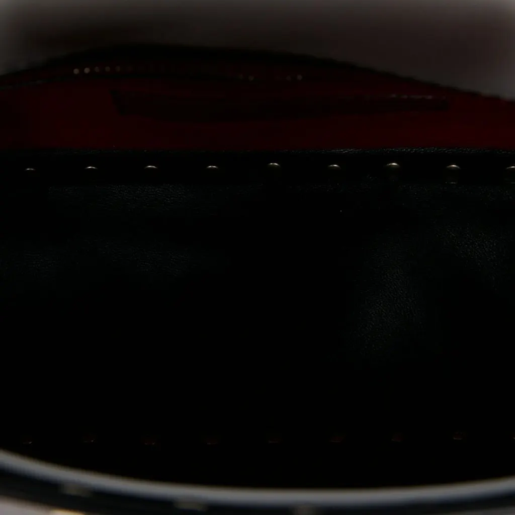 Valentino Medium Nappa Rockstud Spike Satchel White Leather Very good - Model View