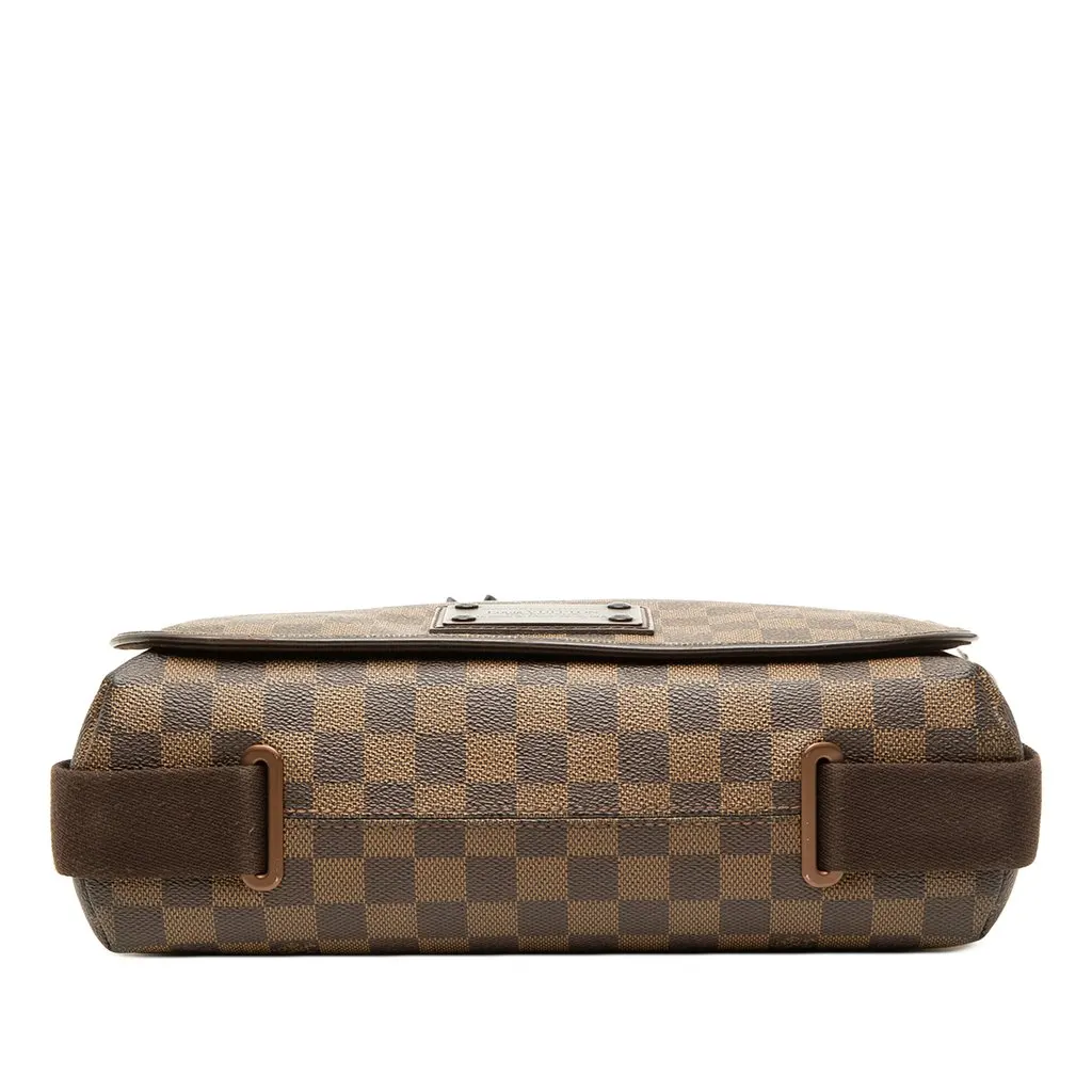 Louis Vuitton Damier Ebene Brooklyn MM Brown Canvas Good - Inside View