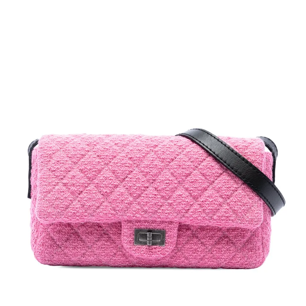 Chanel Small Quilted Tweed Reissue 2.55 Easy Messenger Flap Pink Very good - Front View