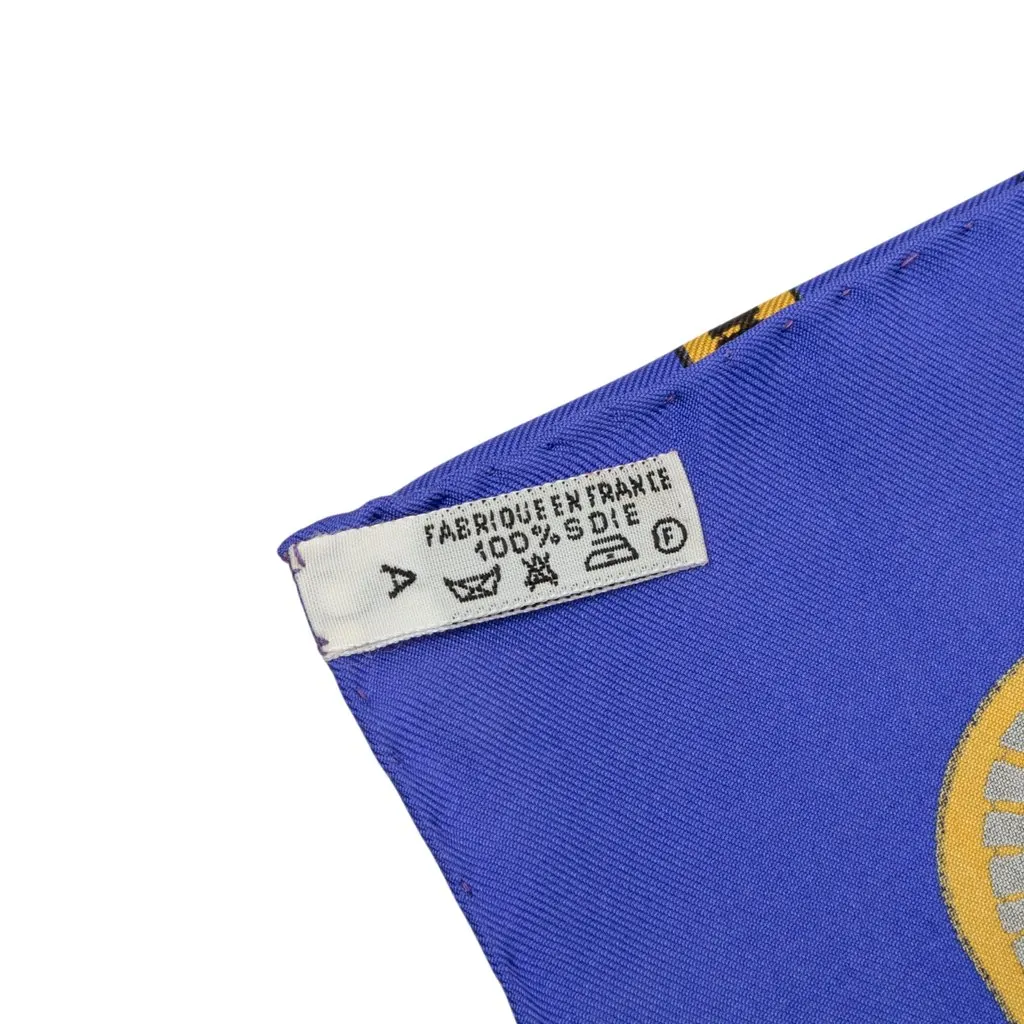 Hermès Fleurs et Raisins Silk Scarf 90 Blue Silk Good - Inside View