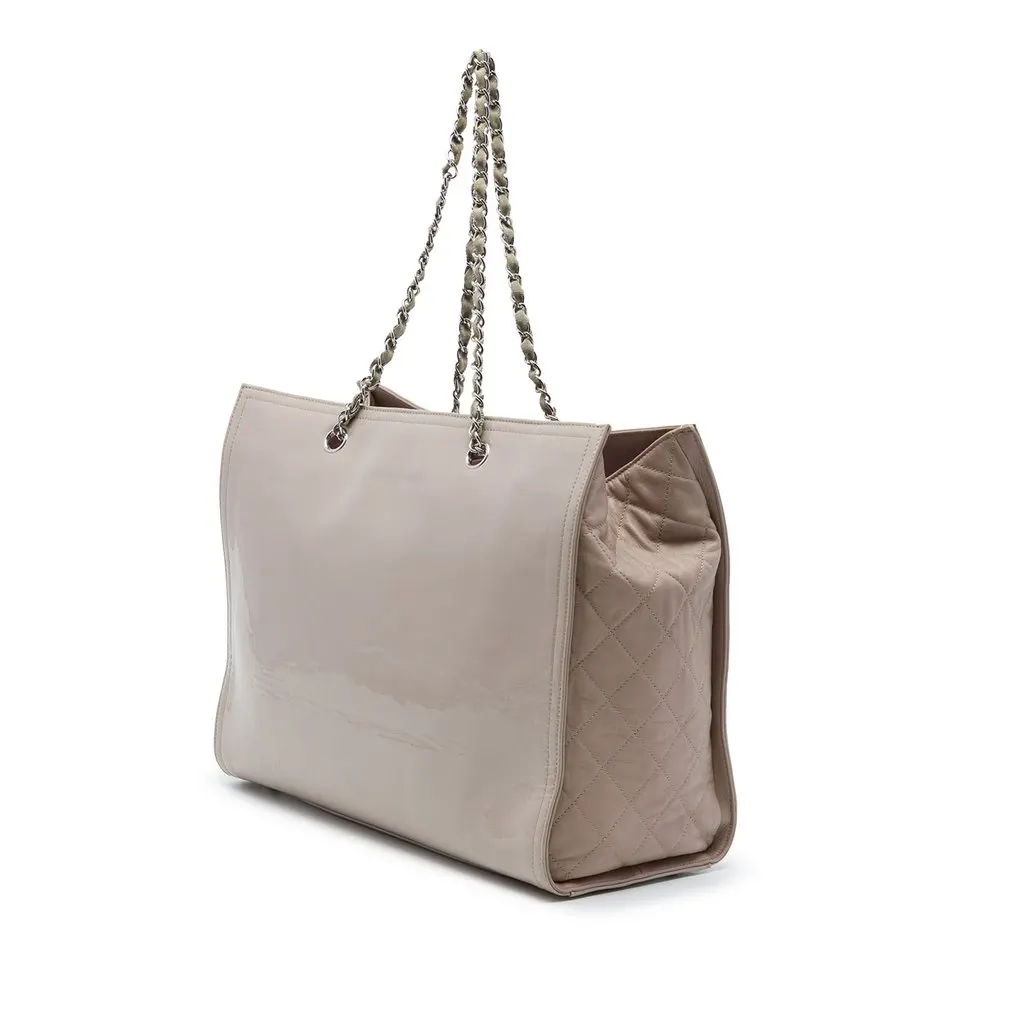 Chanel CC Patent Lipstick Ligne Tote Brown Leather Very good - Back View