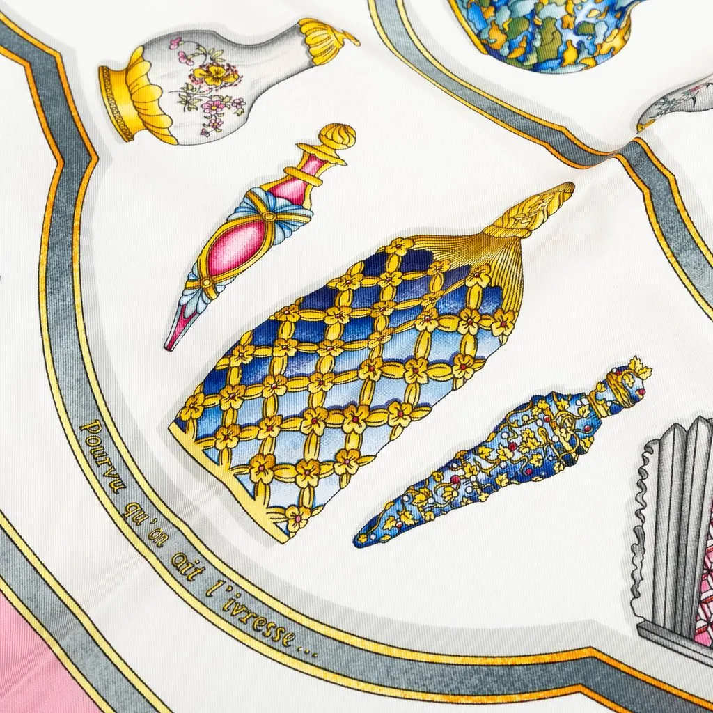 Hermès Qu Importe Le Flacon Silk Scarf 90 White Silk Good - Box View