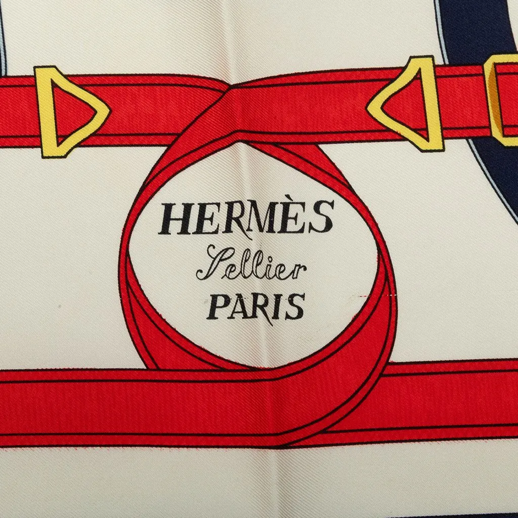 Hermès Eperon D Or Silk Scarf 90 White Silk Good - Box View