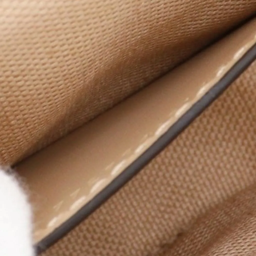 Gucci Super Mini Jumbo GG Embossed Calfskin Pochette Beige Leather Very good - Model View