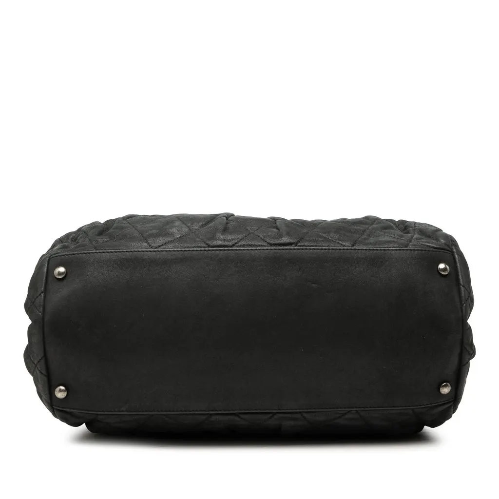 Chanel Quilted Iridescent Calfskin Chic Quilt Bowling Bag Black Leather Good - Inside View
