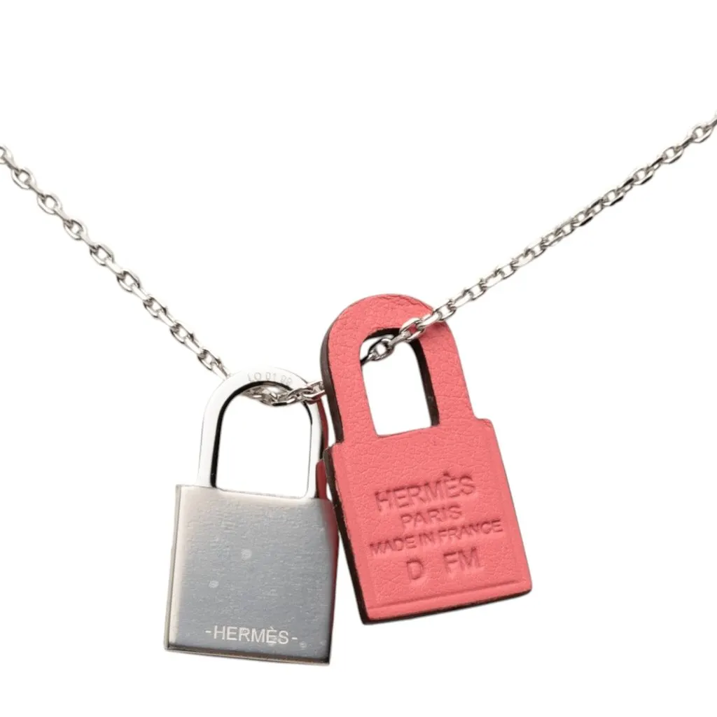 Hermès Palladium Plated and Swift O Kelly Pendant Necklace Silver Metal Very good - Back View