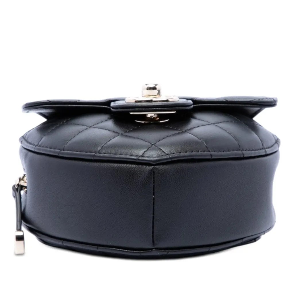 Chanel Mini Lambskin CC in Love Heart Crossbody Black Leather Very good - Inside View