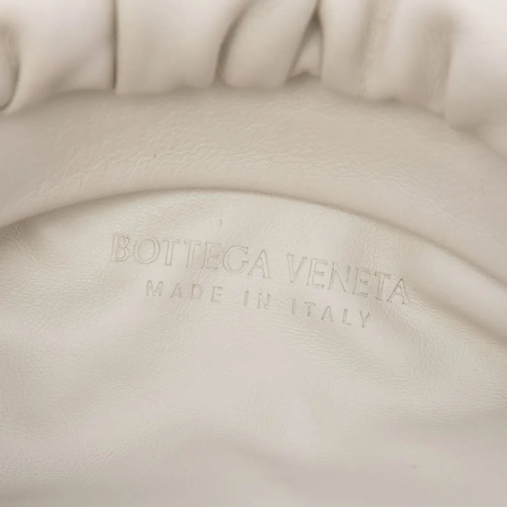 Bottega Veneta Lambskin Chain Pouch White Leather Very good - Box View