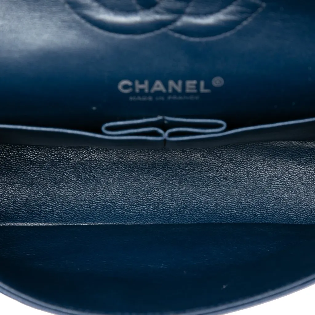 Chanel Medium Classic Caviar Double Flap Blue Leather Very good - Model View