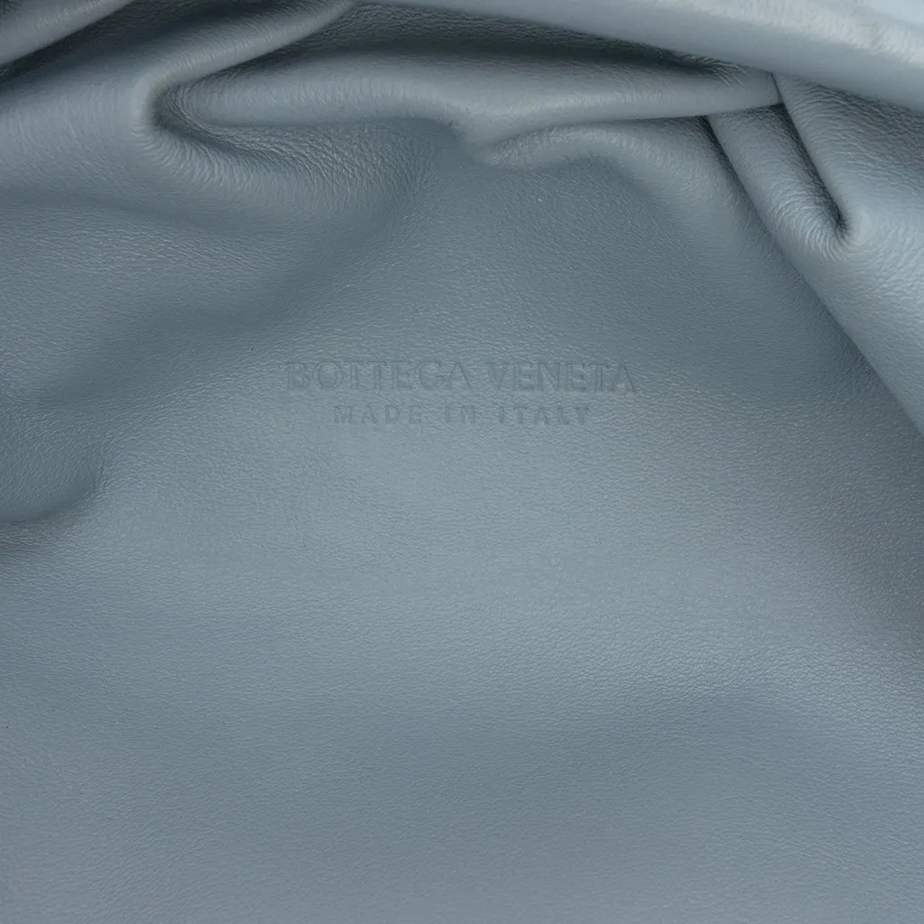 Bottega Veneta Lambskin The Pouch Blue Leather Very good - Box View