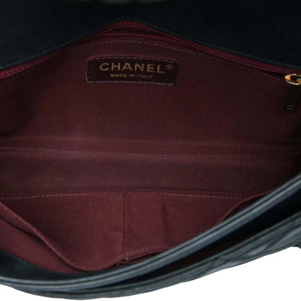 Chanel Medium Quilted Iridescent Calfskin Happy Stitch Flap Black Leather Very good - Model View
