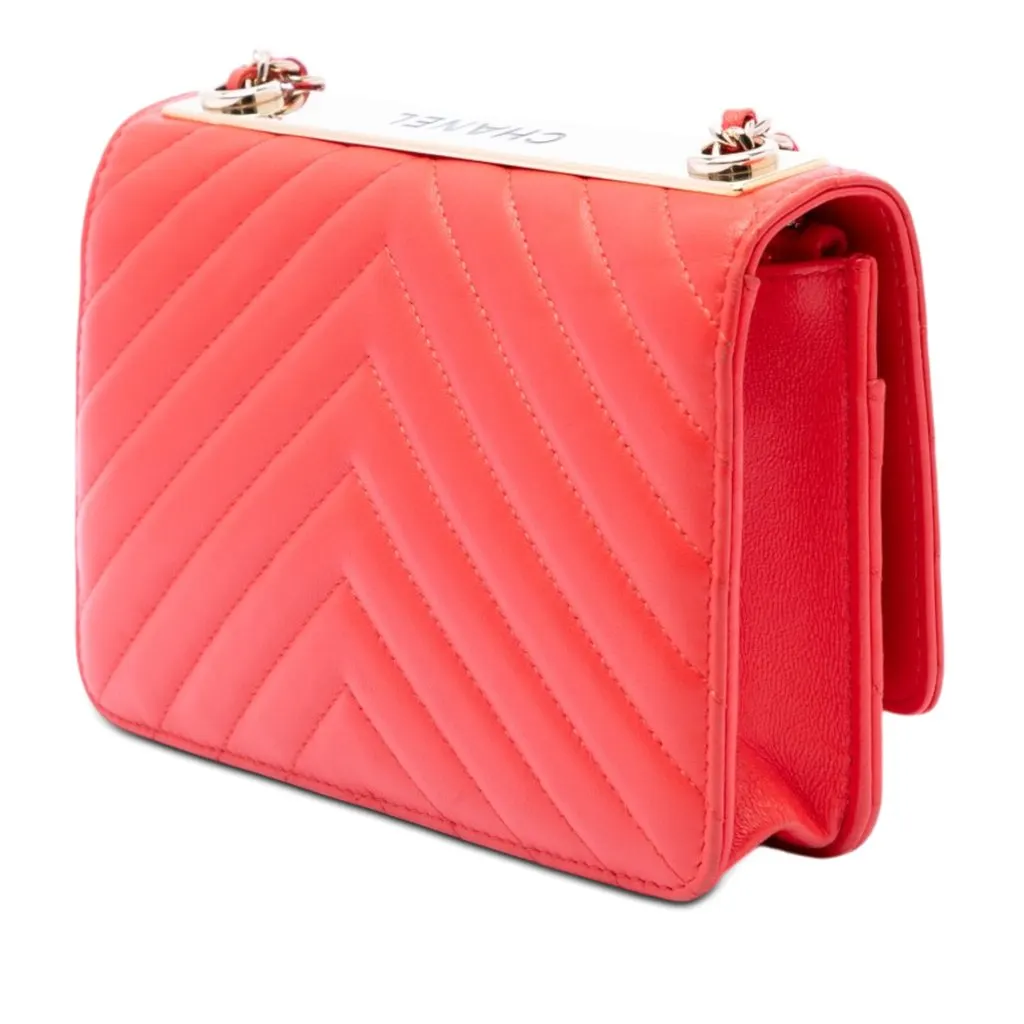 Chanel Chevron Lambskin Trendy CC Chain Wallet on Chain Red Leather Very good - Back View
