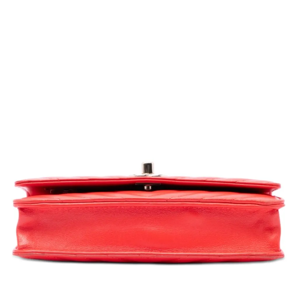 Chanel Chevron Lambskin Trendy CC Chain Wallet on Chain Red Leather Very good - Inside View