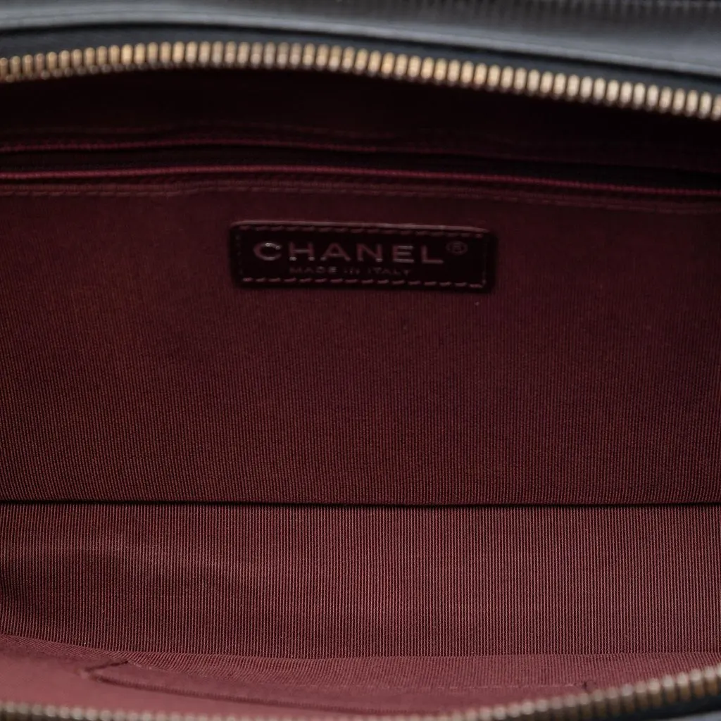 Chanel Medium Quilted Lambskin Coco Boy Camera Bag Black Leather Very good - Model View