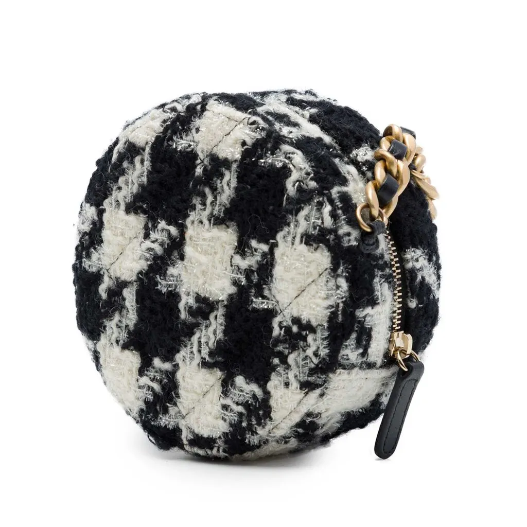 Chanel Tweed 19 Round Clutch with Chain and Coin Purse White Very good - Back View