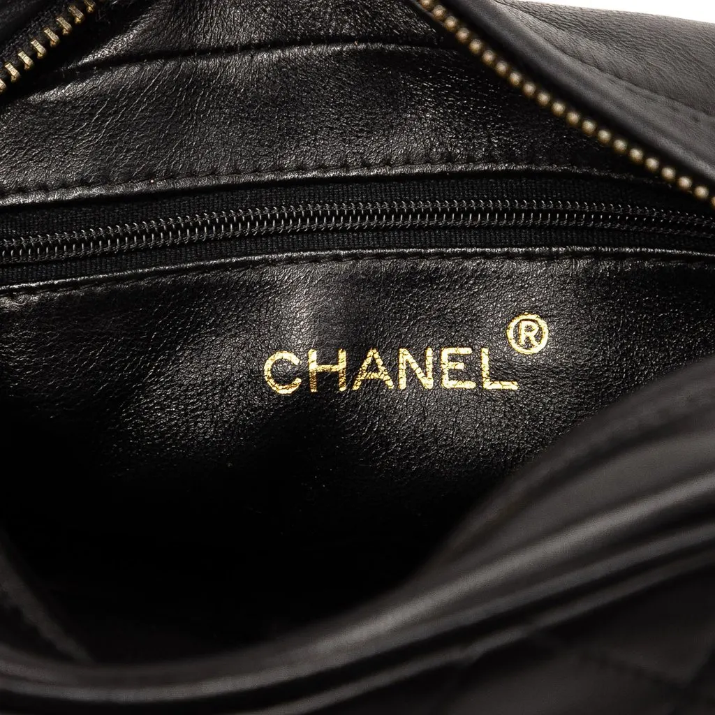 Chanel CC Quilted Lambskin Tassel Camera Bag Black Leather Very good - Box View