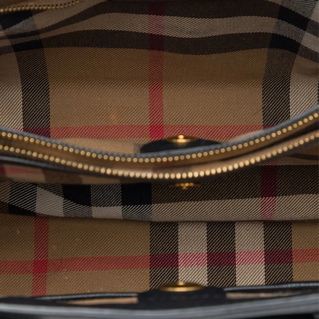 Burberry Medium Grained Calfskin Brogue and Fringe Banner Satchel Black Leather Very good - Model View