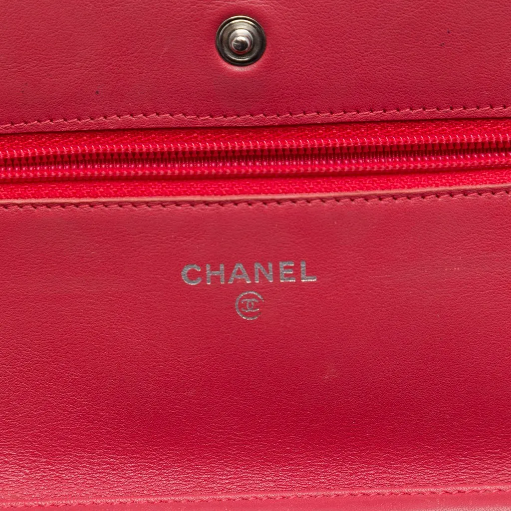 Chanel CC Quilted Patent Incognito Wallet On Chain Orange Leather Very good - Box View