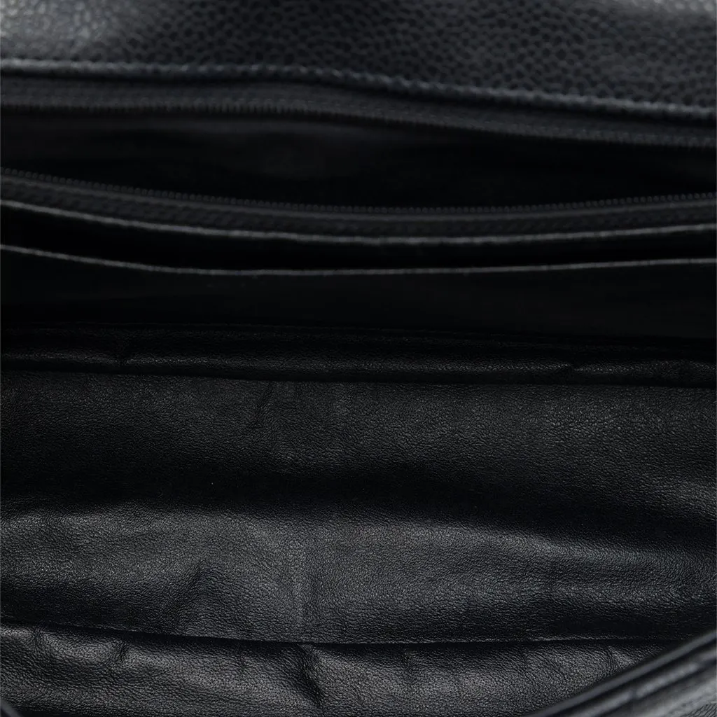 Chanel Jumbo Classic Caviar Single Flap Black Leather Very good - Model View