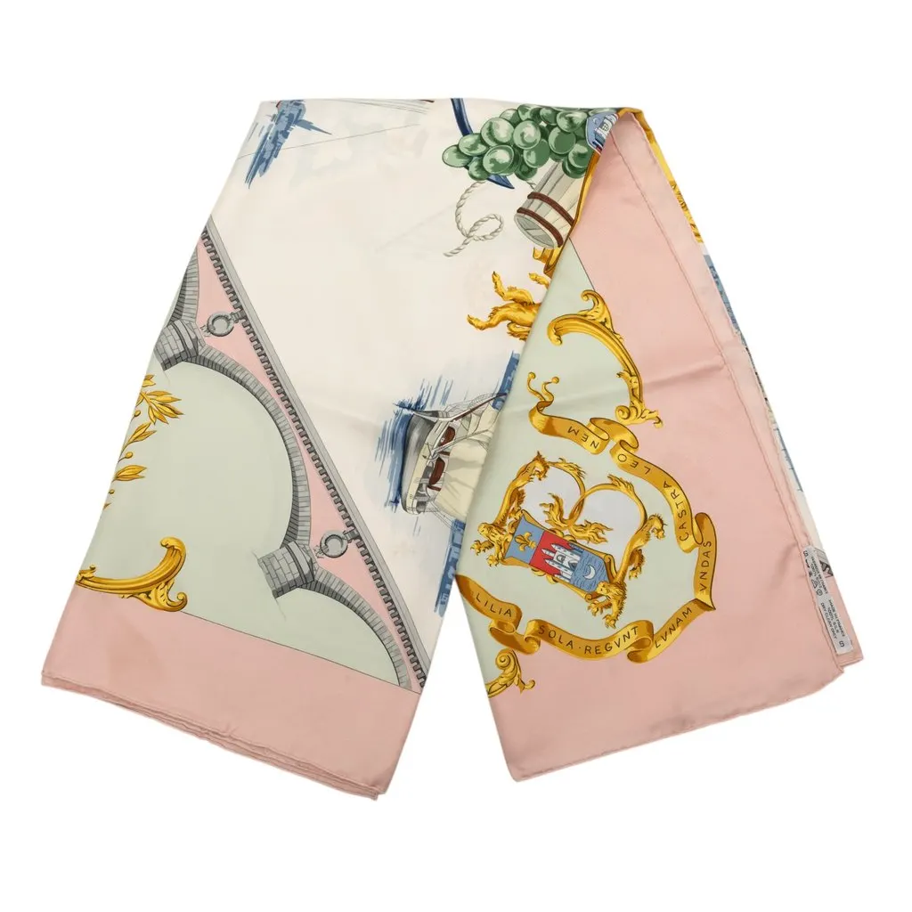 Hermès Bordeaux Porte Oceane Silk Scarf 90 Pink Very good - Front View